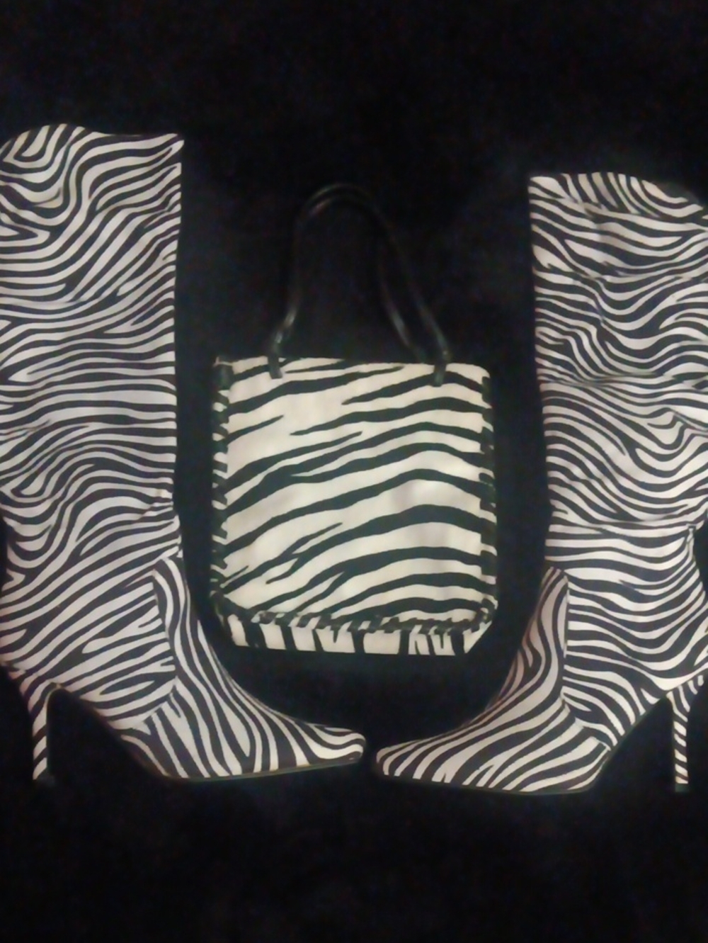 Black and White Zebra-Print Tote Bag with Black Handles